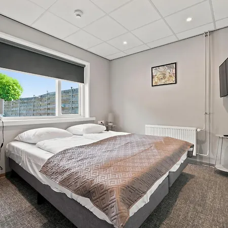 Hotel Connection 3*